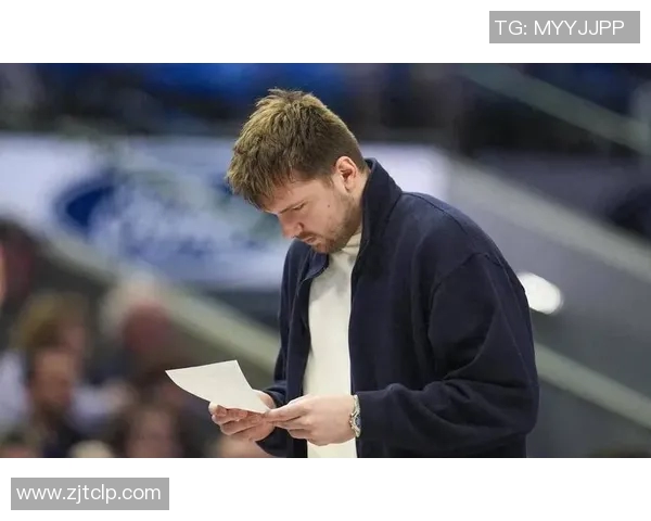 达拉斯独行侠管理层引众怒：卢卡·东契奇离队、安东尼·戴维斯伤退，球迷抗议要求重建未来